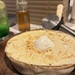 シカゴピザ&ボルケーノパスタ Meat&Cheese Forne - 