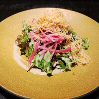 鉄板焼 天 本丸 - ずわい蟹のサラダ　自家製蟹味噌ソース