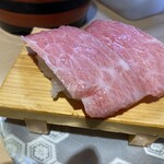 お魚天国 すし若  - 特上大トロ