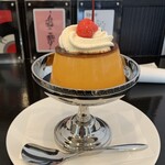 喫茶アンフィニ - プリンのアップ〜。完璧です。
