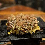 Moegi - モダン焼きも中までカリッとフワッと  (*´ч`*) ｳﾝﾏッ！