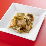 焼小籠包 火鍋 飲飲酒場 - おつまみザーサイ