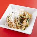 焼小籠包 火鍋 飲飲酒場 - やみつきミミガー