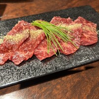 黒毛和牛焼肉 虎斑 北新地店 - 