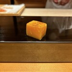 恵比寿 鮨 ふじまさ - 玉
      
      サッパリとした甘みの玉子焼き