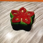 Syn - 抹茶のアイスと醗酵させたイチゴ