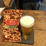 麹町いづみや しろ - あがりビール・あげ塩いかあられ 