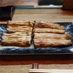 かぶと - 白焼き 手前:琵琶湖､奥:青森