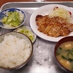 市場食堂 - 料理写真:焼肉味噌定食