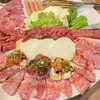 焼肉・ｽﾃｰｷ みーとがぁでん 箕面小野原店