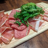 イゾラ スメラルダ - 
