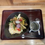 中国料理 神龍 - アスパラ肉巻きのせチャーハン