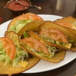 メキシコ - タコス5個 925円