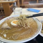 ひよこ食堂 - 甘みのある味噌中華