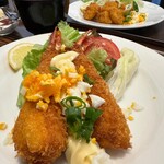 ベル - 料理写真:大エビフライ