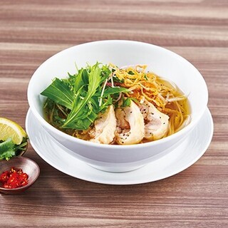 アジアンフードもご用意。