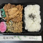 まるせい - 割り箸も付いてきます。