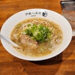 中華そば つけそば 伊蔵八本店 - 