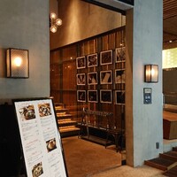 オービカ モッツァレラバー 梅田店 - 外観