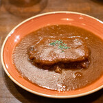 LANBRoA - トロサ村の伝統料理 牛タンの煮込み