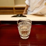 片折 - 出汁のテイスティング