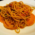 エルバッチャ - フレッシュハーブのトマトクリームソーススパゲティ