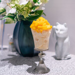 おかしやうっちー - 宮崎マンゴーのパフェ