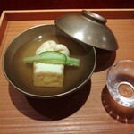 百味処 おんじき - 毛蟹のしんじょと厚揚げのお椀