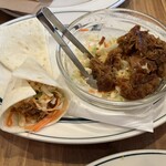 CRUZ BURGERS & CRAFT BEERS - 