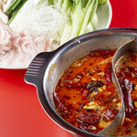 焼小籠包 火鍋 飲飲酒場 - 