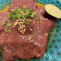 牛刺しと焼肉 仔虎 クリスロード店 - レバー