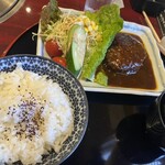坂牛 - 和牛ハンバーグランチ　ライス大中小選べます。コレは中　