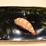 鮨 こう介 - 車海老：弾力ある食感が特徴あった。