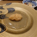 鮨 こう介 - のどぐろ湯葉づつみソースはシャリを乗せ…