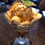 BAR BIANCO - めっちゃキャラメルバナナ