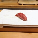 鮨裕 - 本鮪 中トロ♪　佐渡　もちもちほんのり酸味 この時期の味わい♪