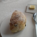 サンス・エ・サヴール - パン