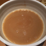 つけ麺 道 - つけ汁（2014年3月　西武池袋本店「お食事ちゅうぼう」）