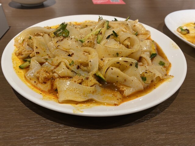 Free2Buy CKG 高耐久 鋳鉄製 オーブンタタール料理 Plov ~~~~~~~~ о pot Mangal Making 調理器具 Kazan 断熱ダブルハンドル 蓋付き 料理用フライパン並行輸入品 Free2Buy CKG 高耐久 鋳鉄製 オーブンタタール料理 Plov ~~~~~~