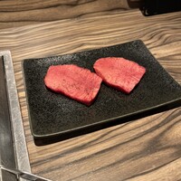焼肉 ジャンボ はなれ - 上タン
