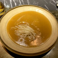 O2 - 上海風フカヒレの姿煮