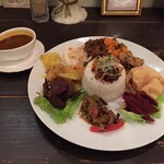 旧ヤム邸 中之島洋館 - 旧ヤム式カラワン