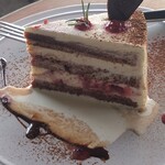 トロワズィエム マルシェ - 