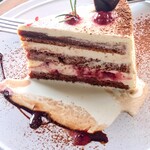 トロワズィエム マルシェ - 