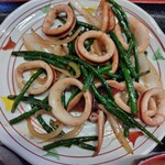 くい処大八 - イカとニンニクの芽のバター炒め