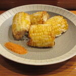 魚虎 - あげもろこし 600円