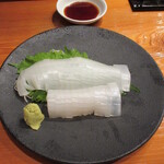 魚虎 - 鐘崎ヤリイカ刺 2600円、夕方〆るので半透明でコリコリ!!