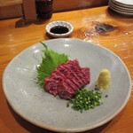 魚虎 - ナガスクジラ尾の身 2500円