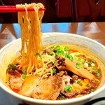 ネワ屋 - 山椒担々麺。麺リフトはもっと勉強します。