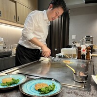 鉄板焼き 華粋 - 目の前で繰り広げられる五感を刺激する鉄板焼き✩.*˚